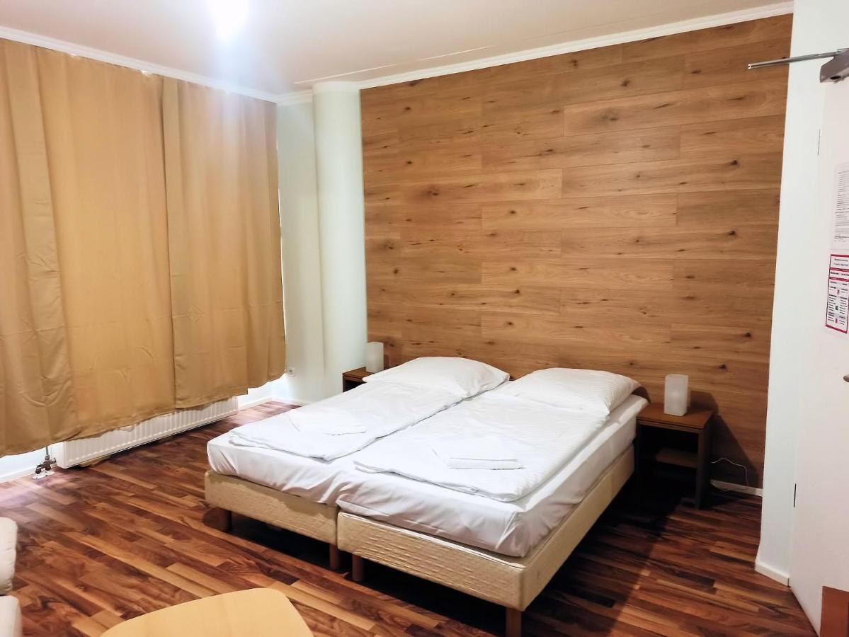 Puschkin Rooms Berlijn Buitenkant foto